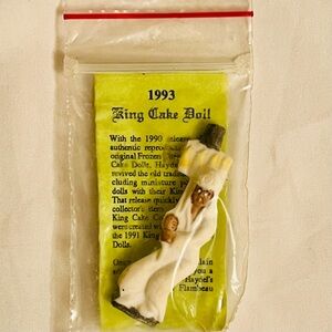 1993 King Cake Doll - Flambeau White and Black